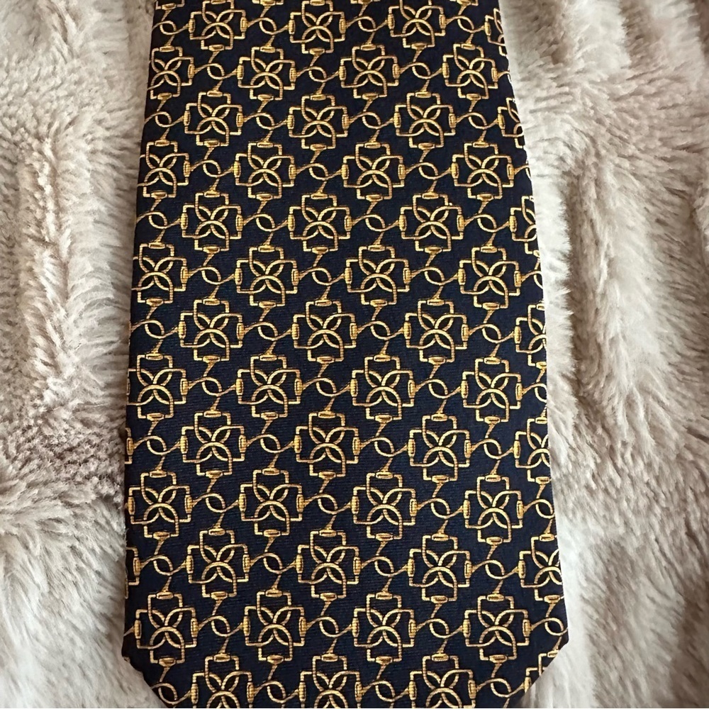 Bert Pulitzer Navy Gold Geometric Silk Tie Made in USA - Picture 3 of 7